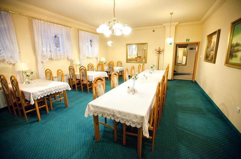 Hotel Korona Słubice Esterno foto