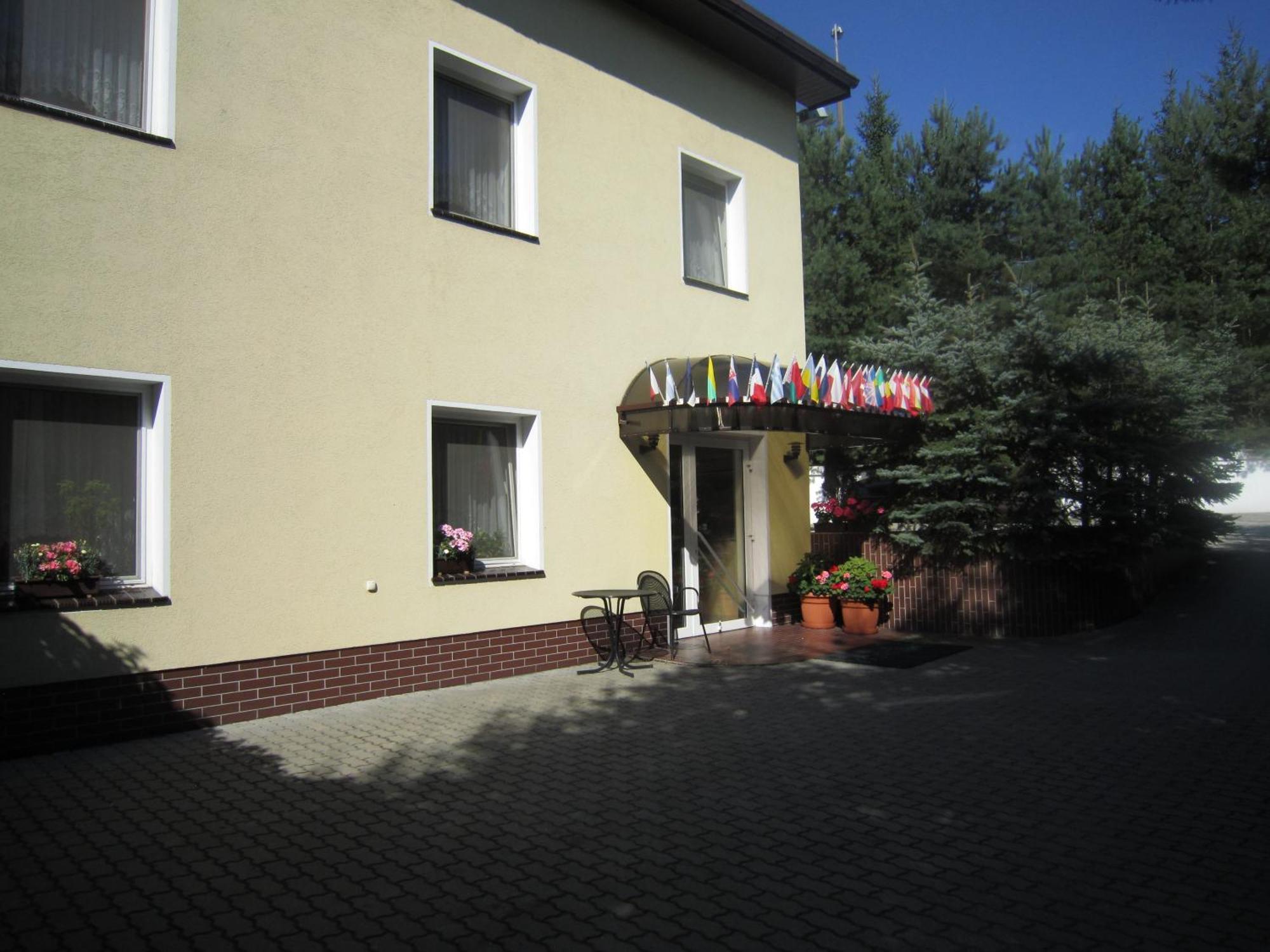 Hotel Korona Słubice Esterno foto
