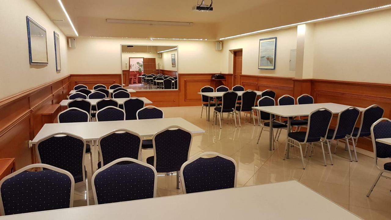 Hotel Korona Słubice Esterno foto